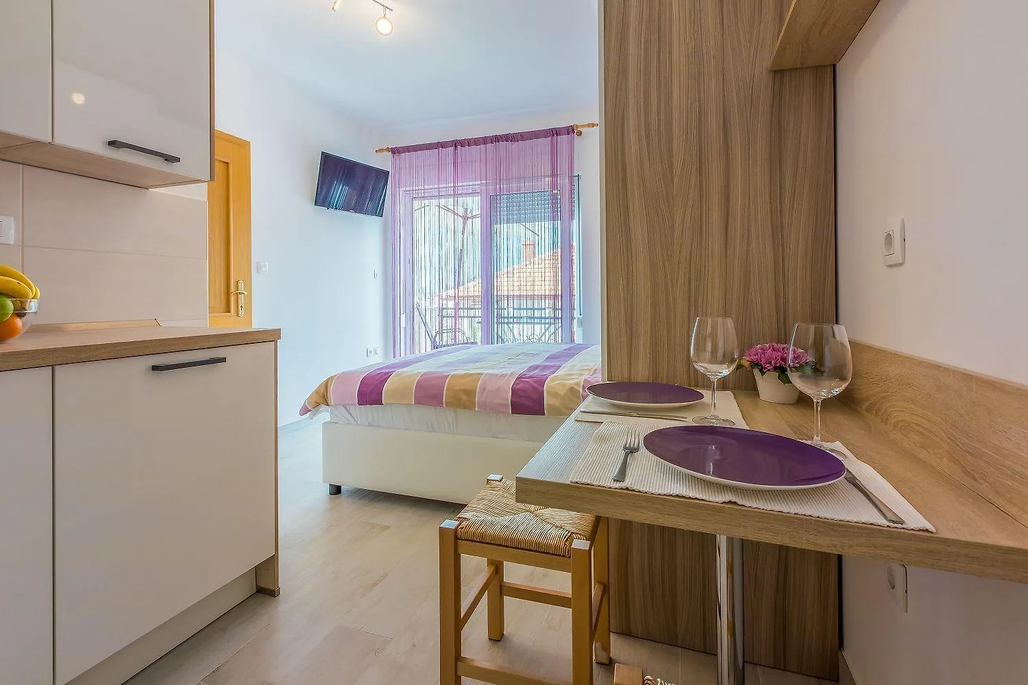 Bezauberndes Studio Nur 100 Meter Zum Strand Mit Sauna, Whirlpool, Meerblick, Wifi Dramalj 0*,
