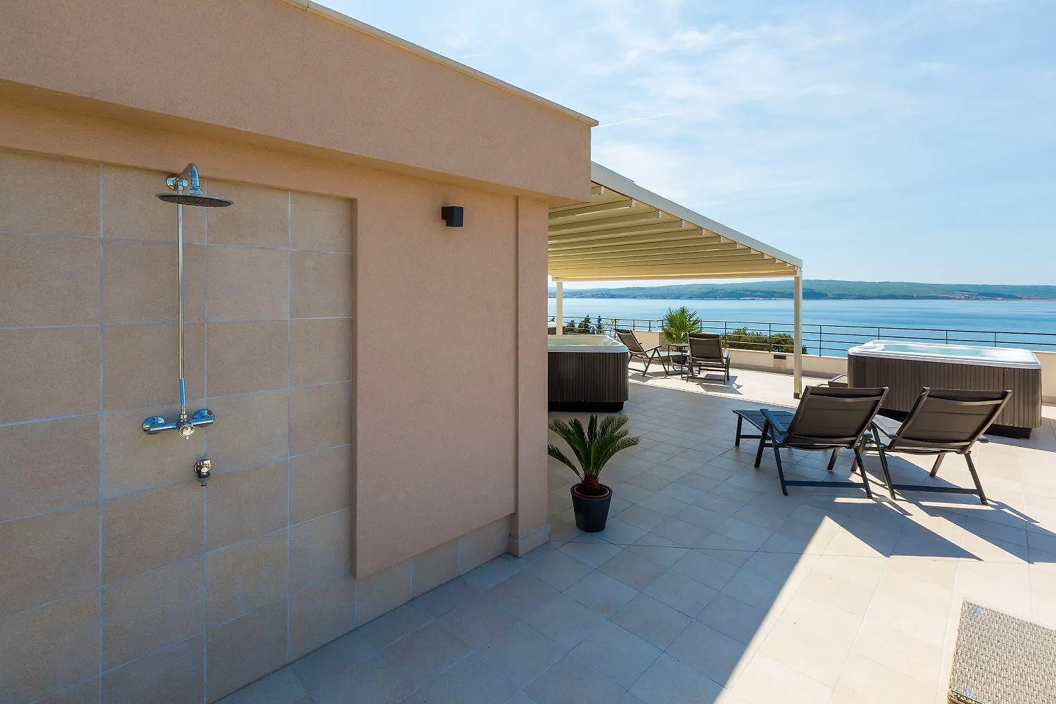Bezauberndes Studio Nur 100 Meter Zum Strand Mit Sauna, Whirlpool, Meerblick, Wifi Dramalj