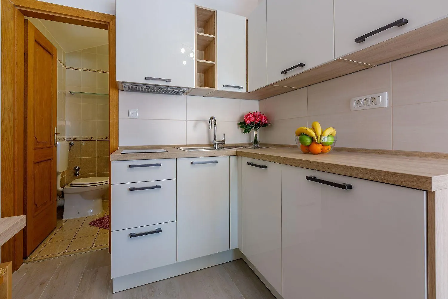 Apartment Bezauberndes Studio Nur 100 Meter Zum Strand Mit Sauna, Whirlpool, Meerblick, Wifi Dramalj Croatia